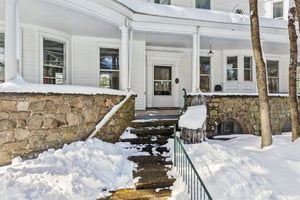 N Broadway-S2602-091.jpg