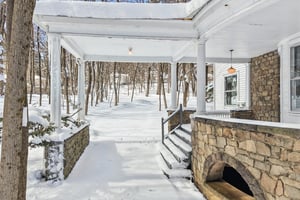 N Broadway-S2602-095.jpg