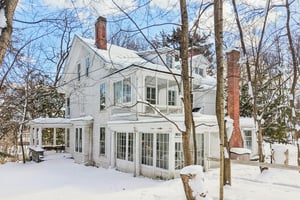 N Broadway-S2602-103.jpg