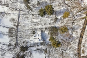 N Broadway-S2602-108.jpg