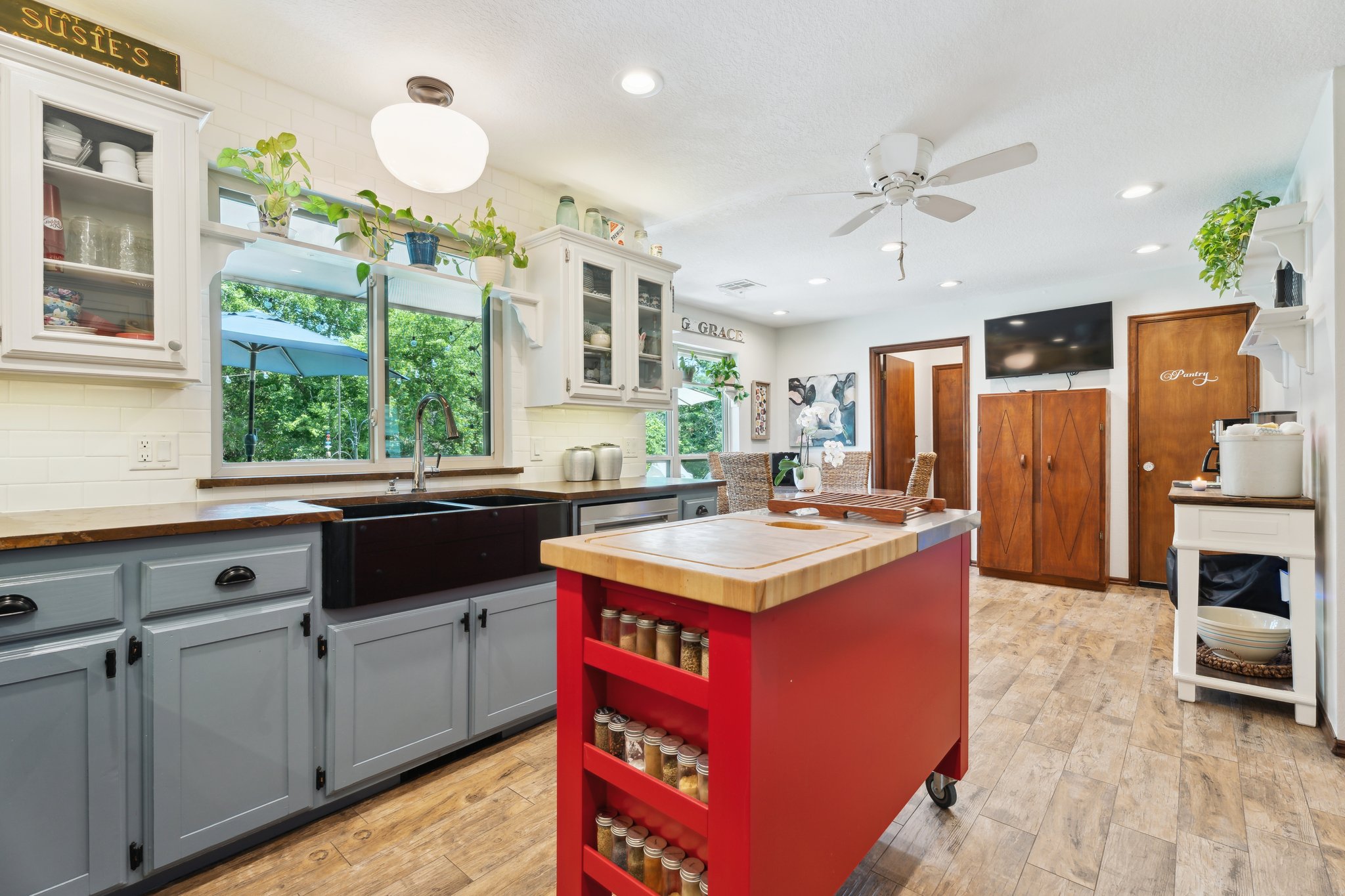 406 Stonegate Dr_015.jpg