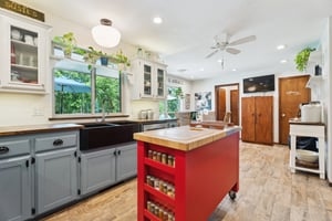 406 Stonegate Dr_015.jpg