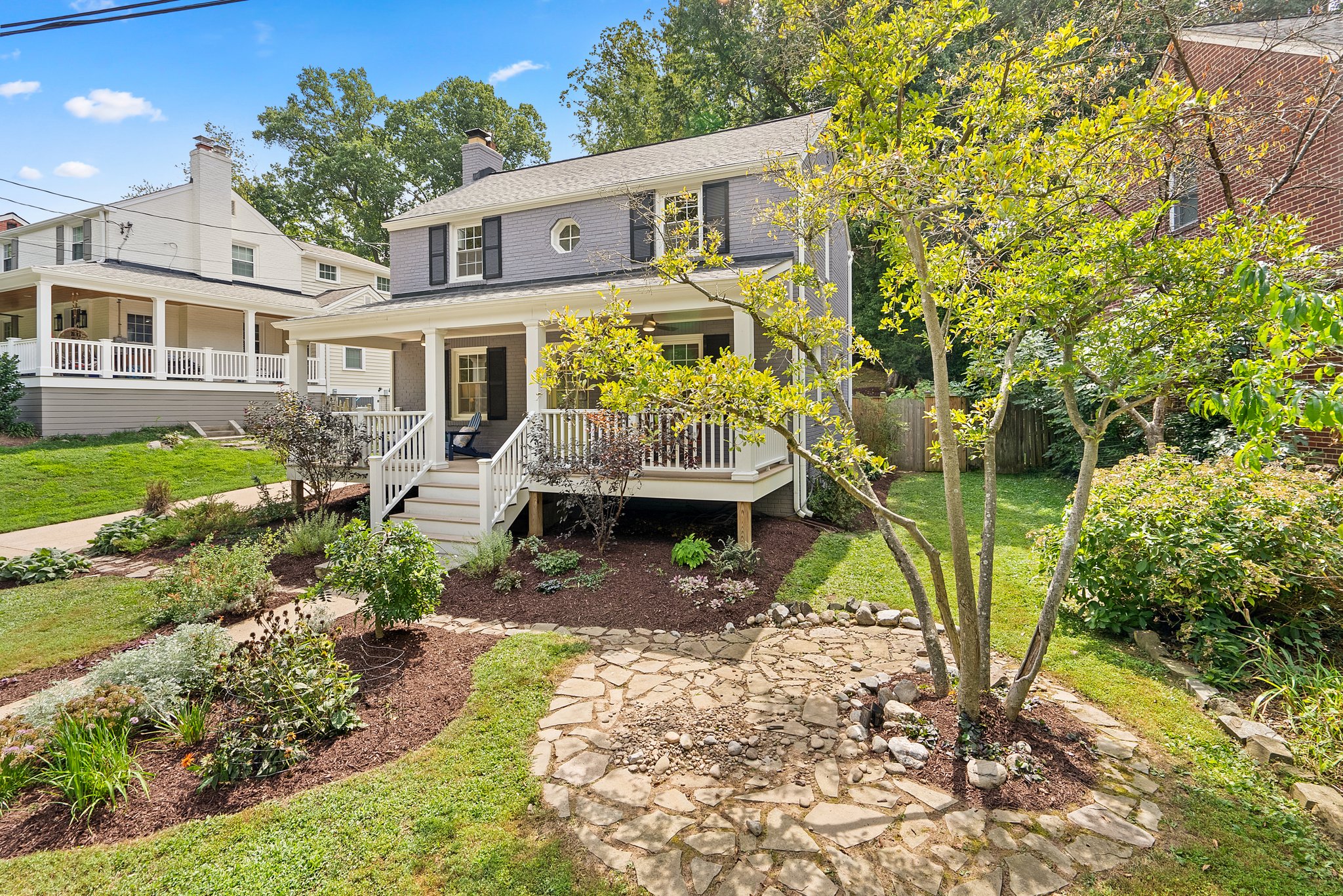 05. 406 Williamsburg Dr.jpg