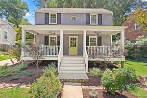 01. 406 Williamsburg Dr.jpg