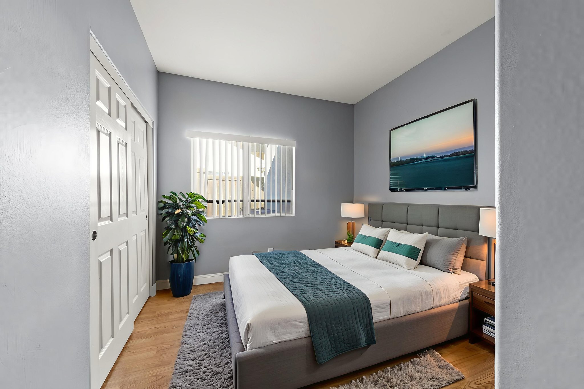 087A4732 virtually staged.jpeg