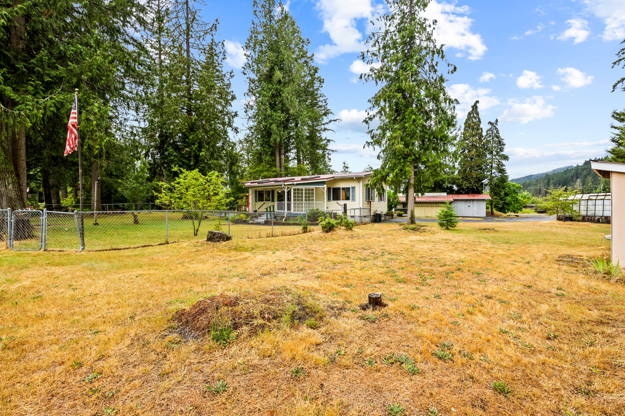 Shoreline Drive28