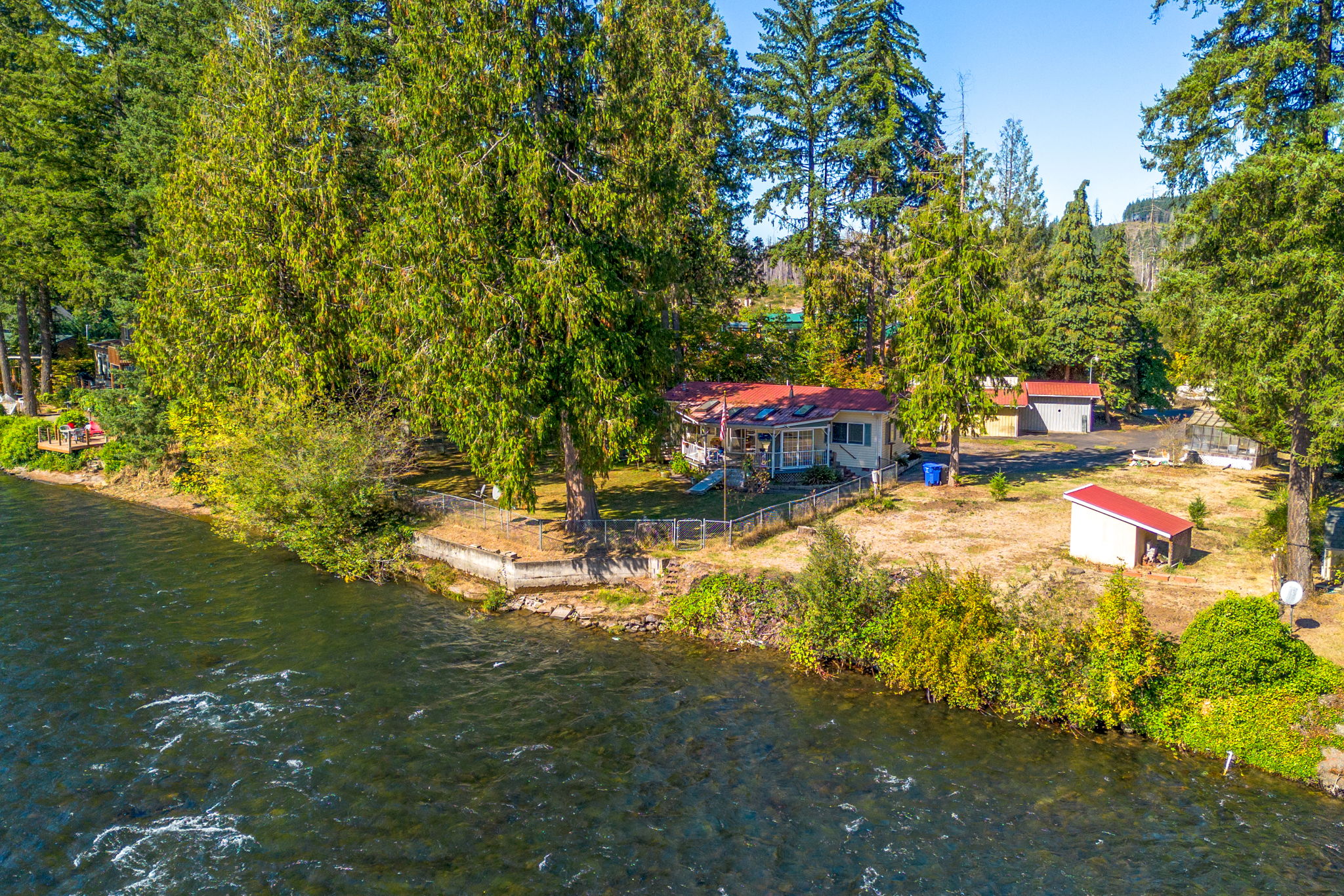Shoreline Drive34