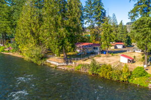 Shoreline Drive34