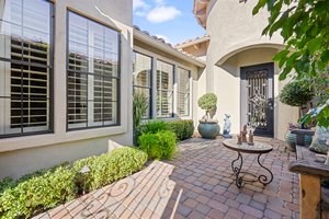 Entry Courtyard-2