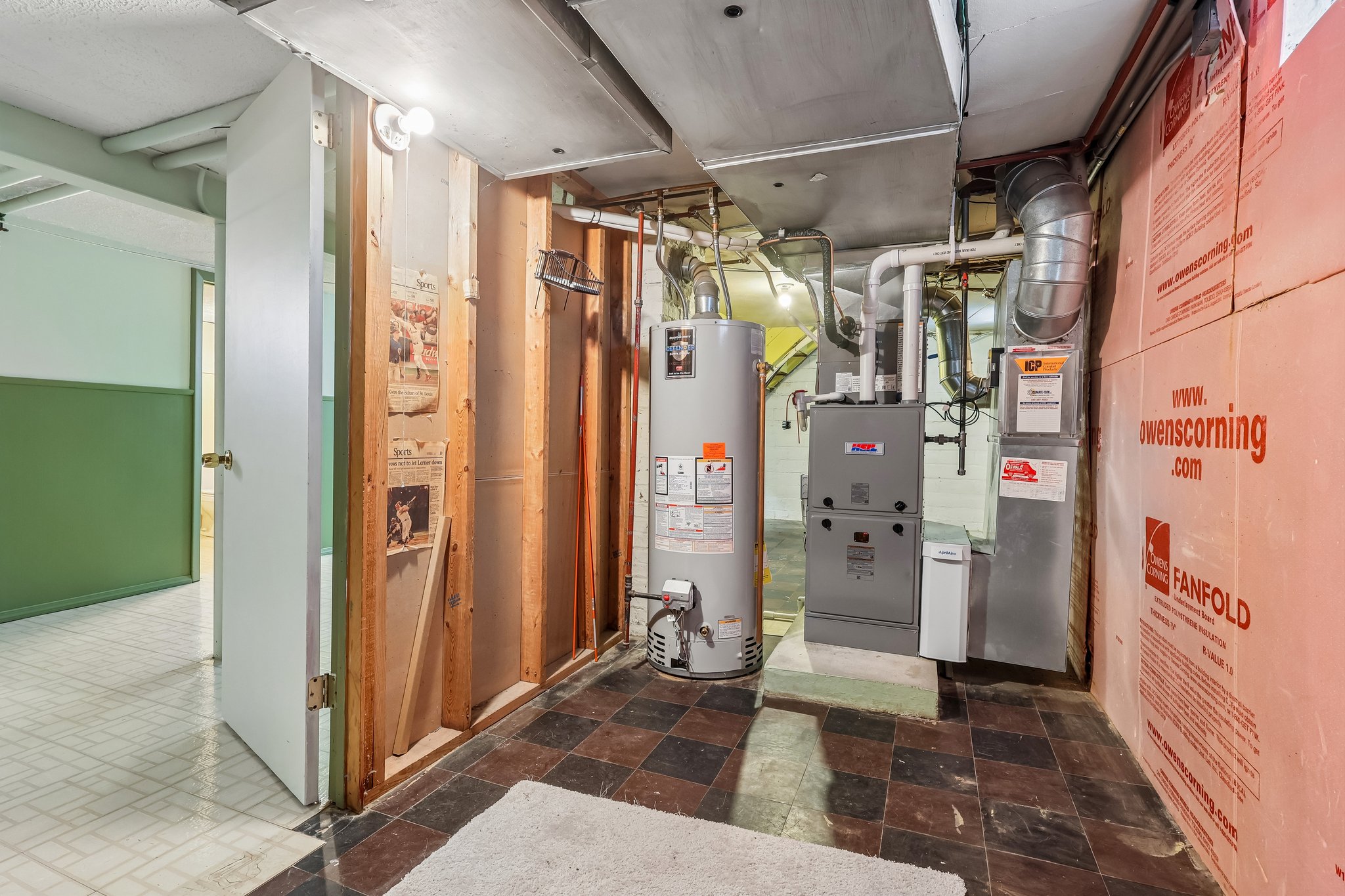 W 161st St-S2904-041.jpg