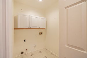  Photo 39