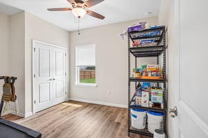 E 9th Ave-S2208-027.jpg