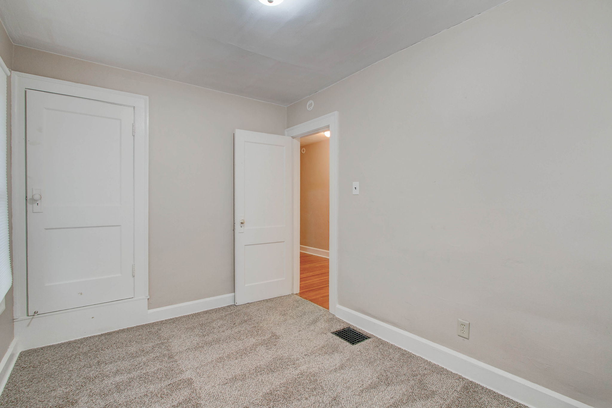 4069 Broadway St, Indianapolis, IN 46205, USA Photo 21