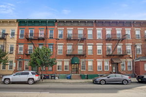  407 30th St APT 5, Union City, NJ 07087, US Photo 13