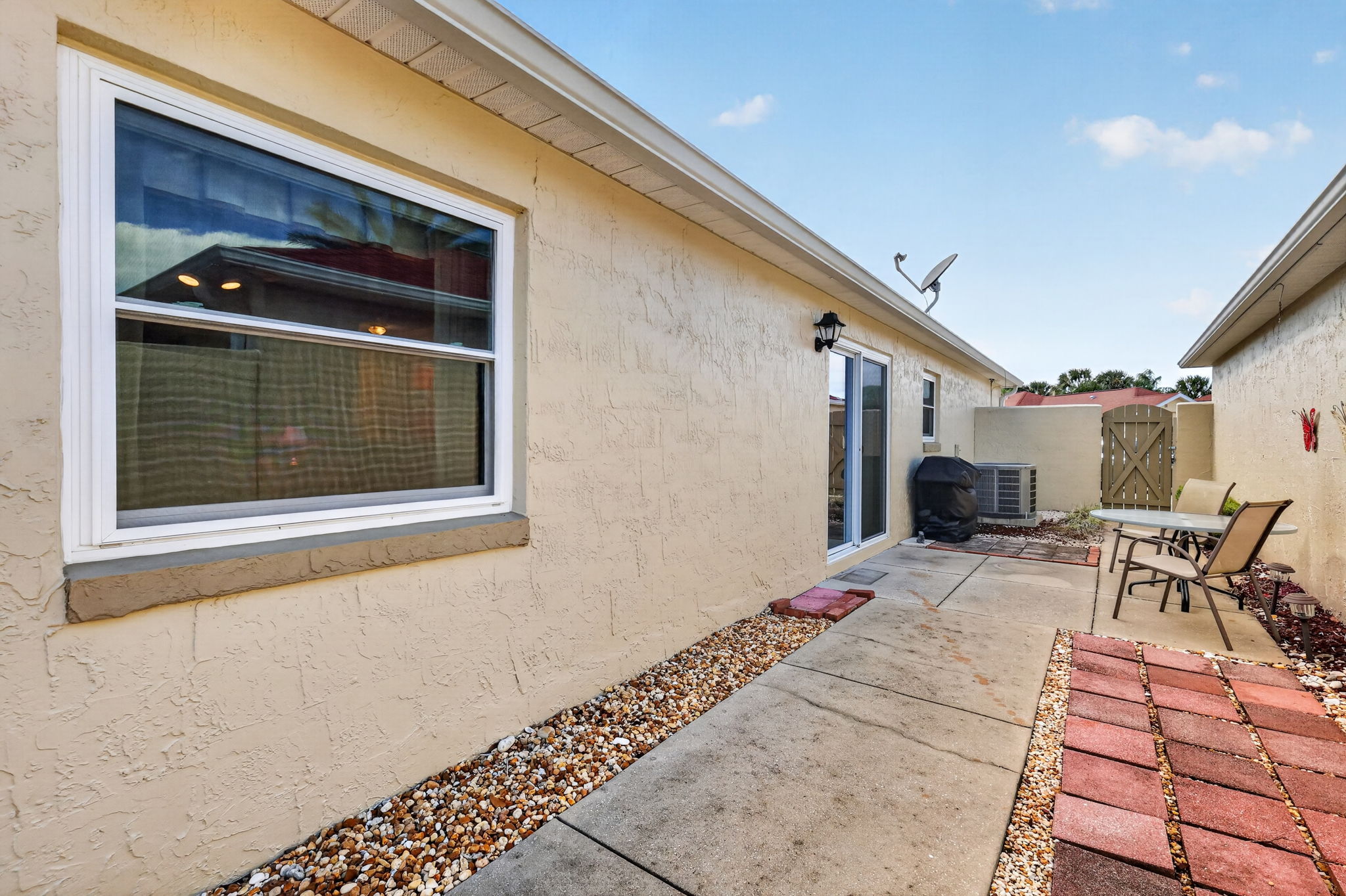Spacious 45'x11' PRIVATE Side Courtyard