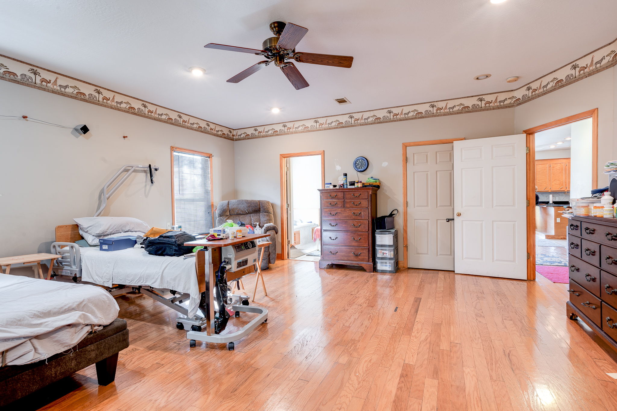 2 (12 of 20) Master Bedroom