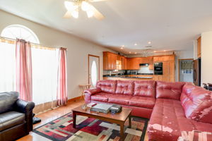 2 (4 of 20) Great Room