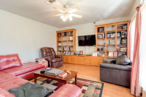 2 (1 of 20) Great Room