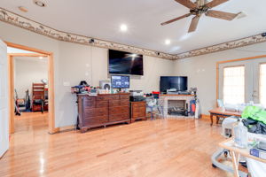 2 (13 of 20) Master Bedroom