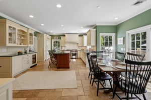 Drury Ln-S2204-025.jpg