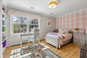 Drury Ln-S2204-046.jpg