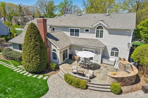 Drury Ln-S2204-109.jpg