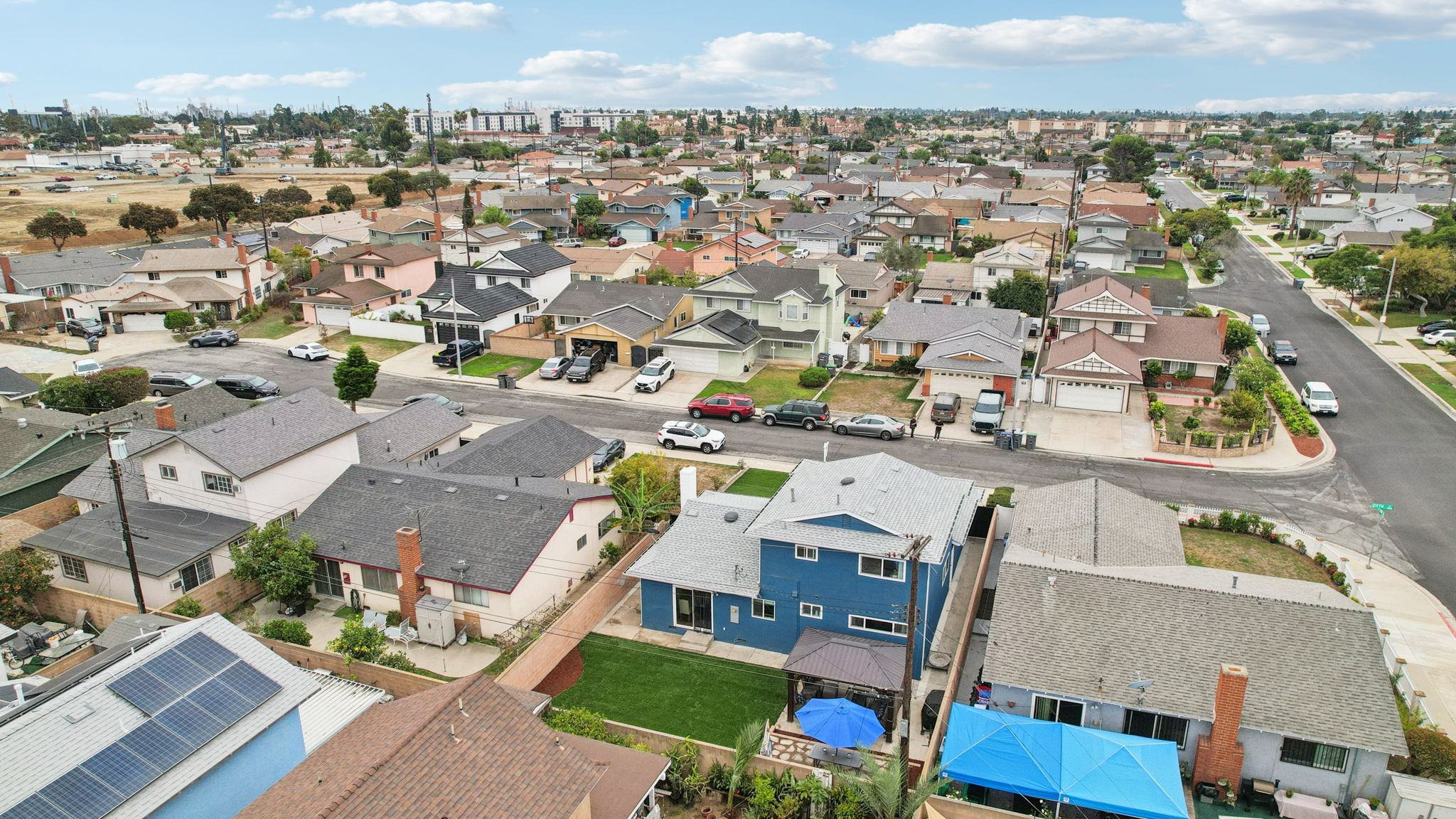 E 211th St-S0611-034