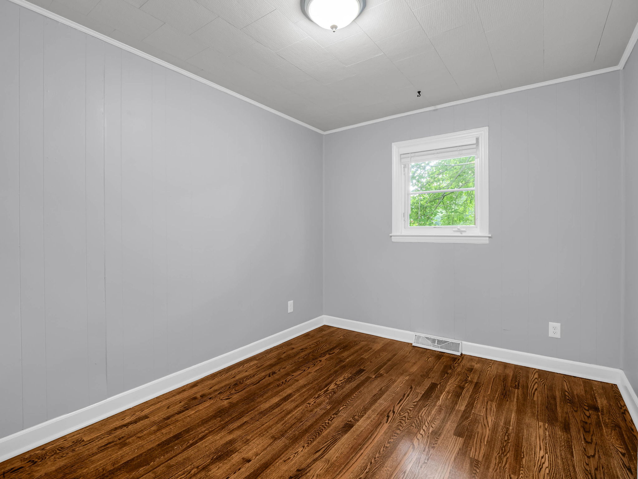 407-Hiawassee-Ave-Black-Mountain-NC-16