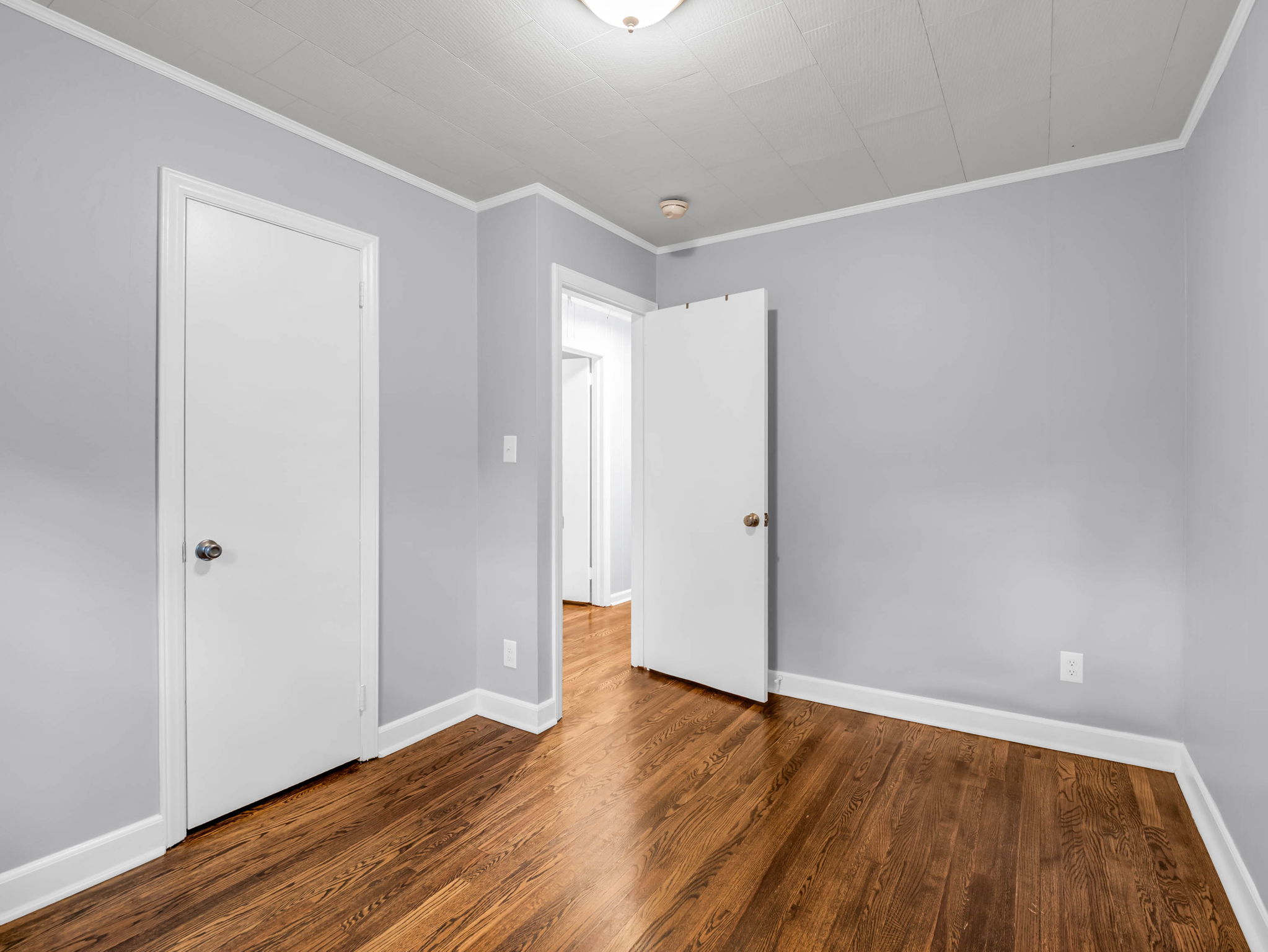 407-Hiawassee-Ave-Black-Mountain-NC-17