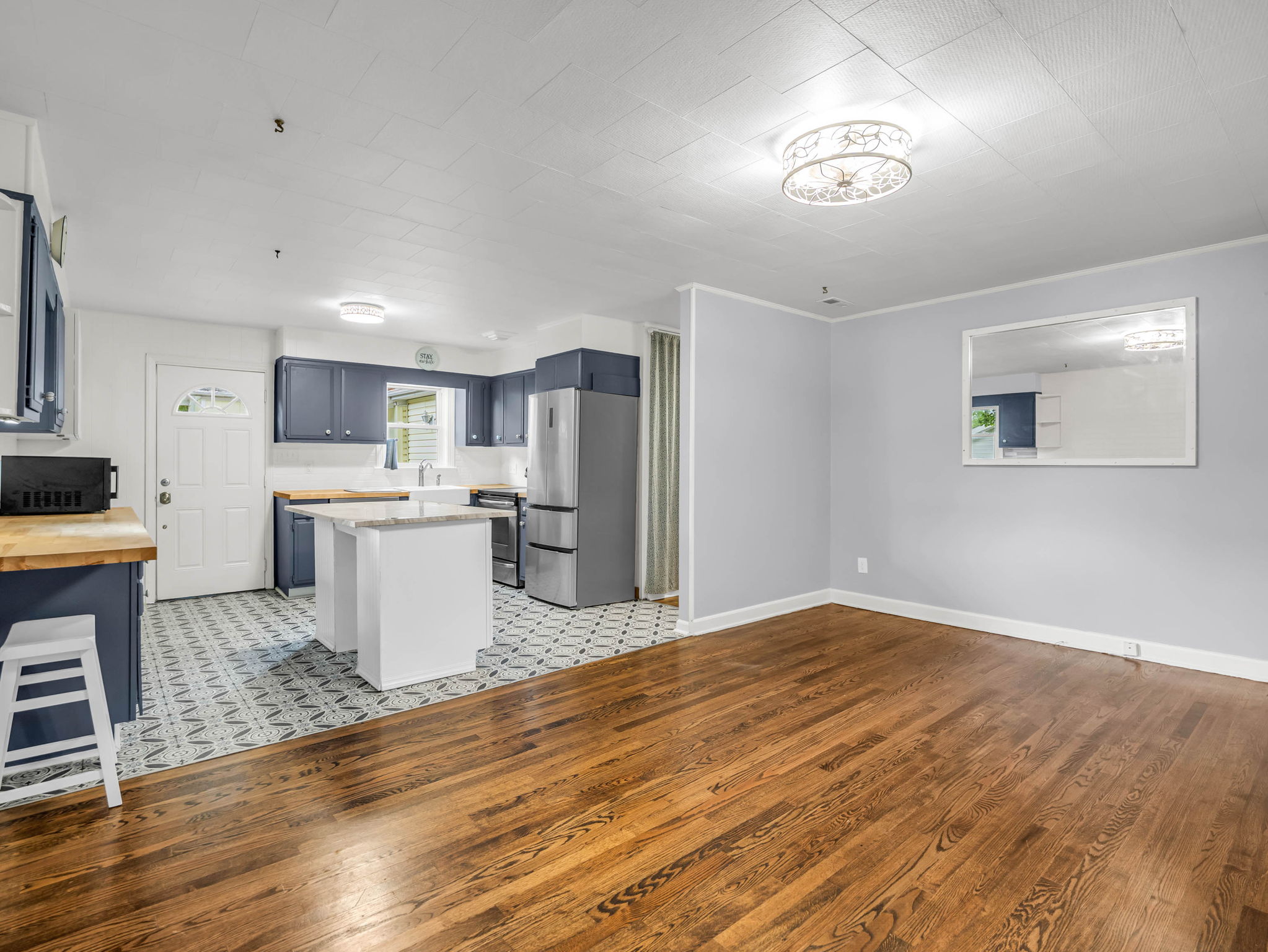 407-Hiawassee-Ave-Black-Mountain-NC-06