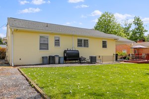 407 Mosby St, Winchester, VA 22601, USA Photo 49