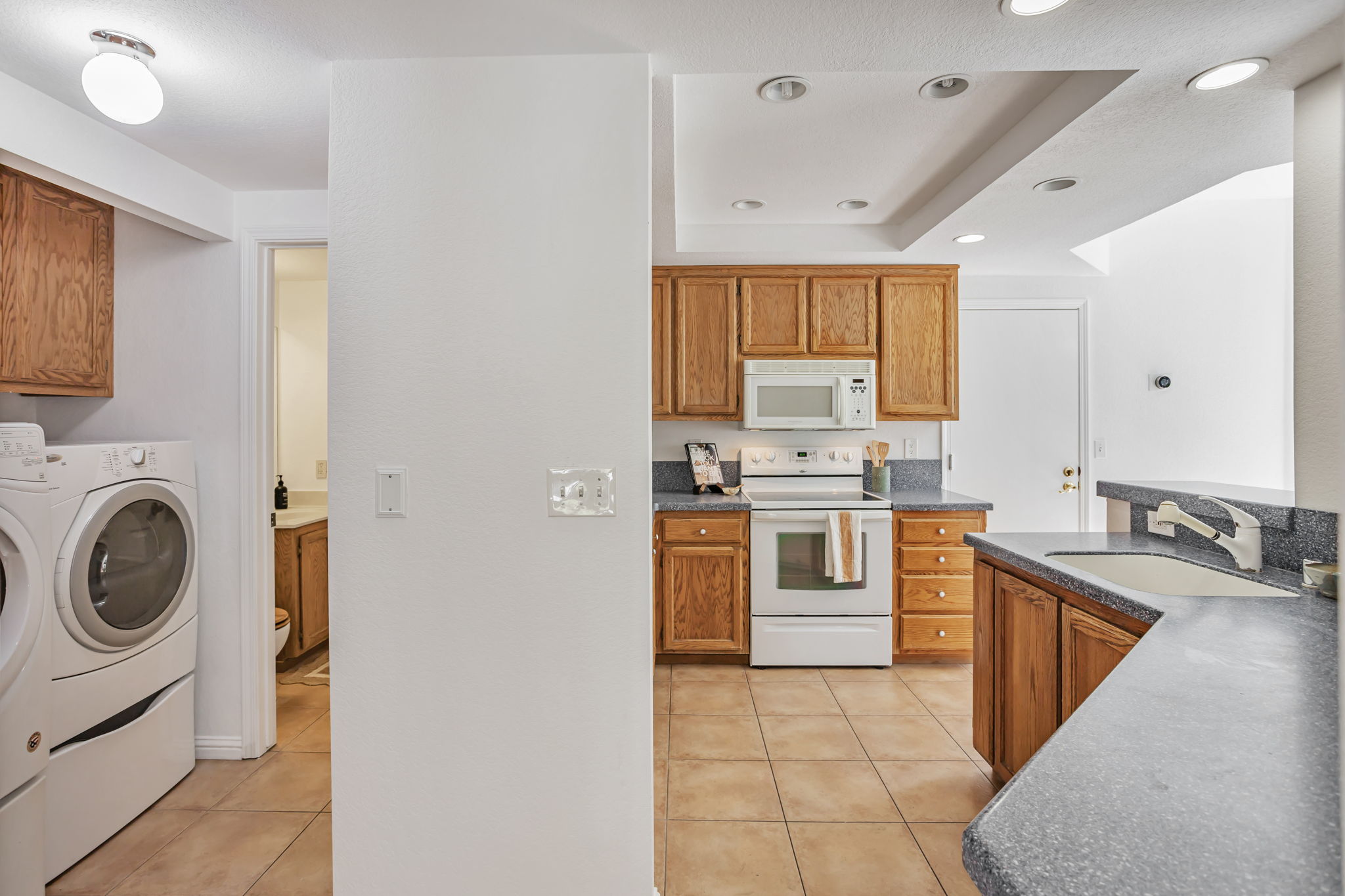 017_407 Mountain Laurel Ct