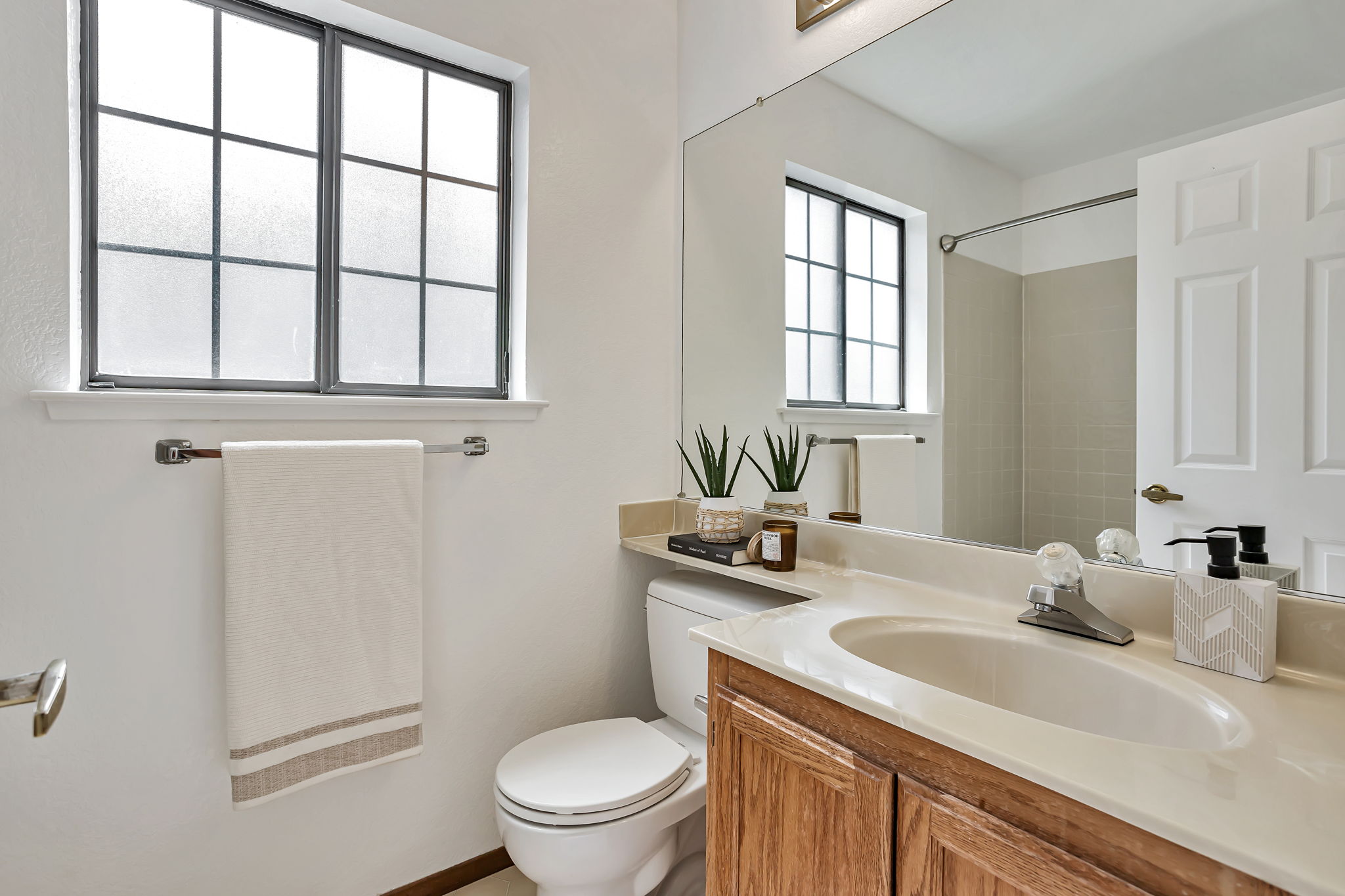 040_407 Mountain Laurel Ct