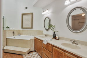 036_407 Mountain Laurel Ct