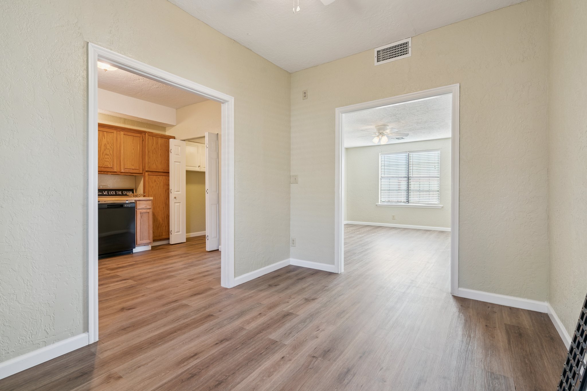 407 NW Arlington Ave_020.jpg