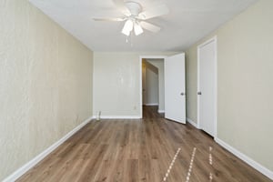 407 NW Arlington Ave_023.jpg