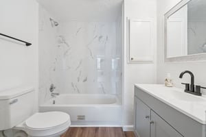 407 NW Arlington Ave_025.jpg
