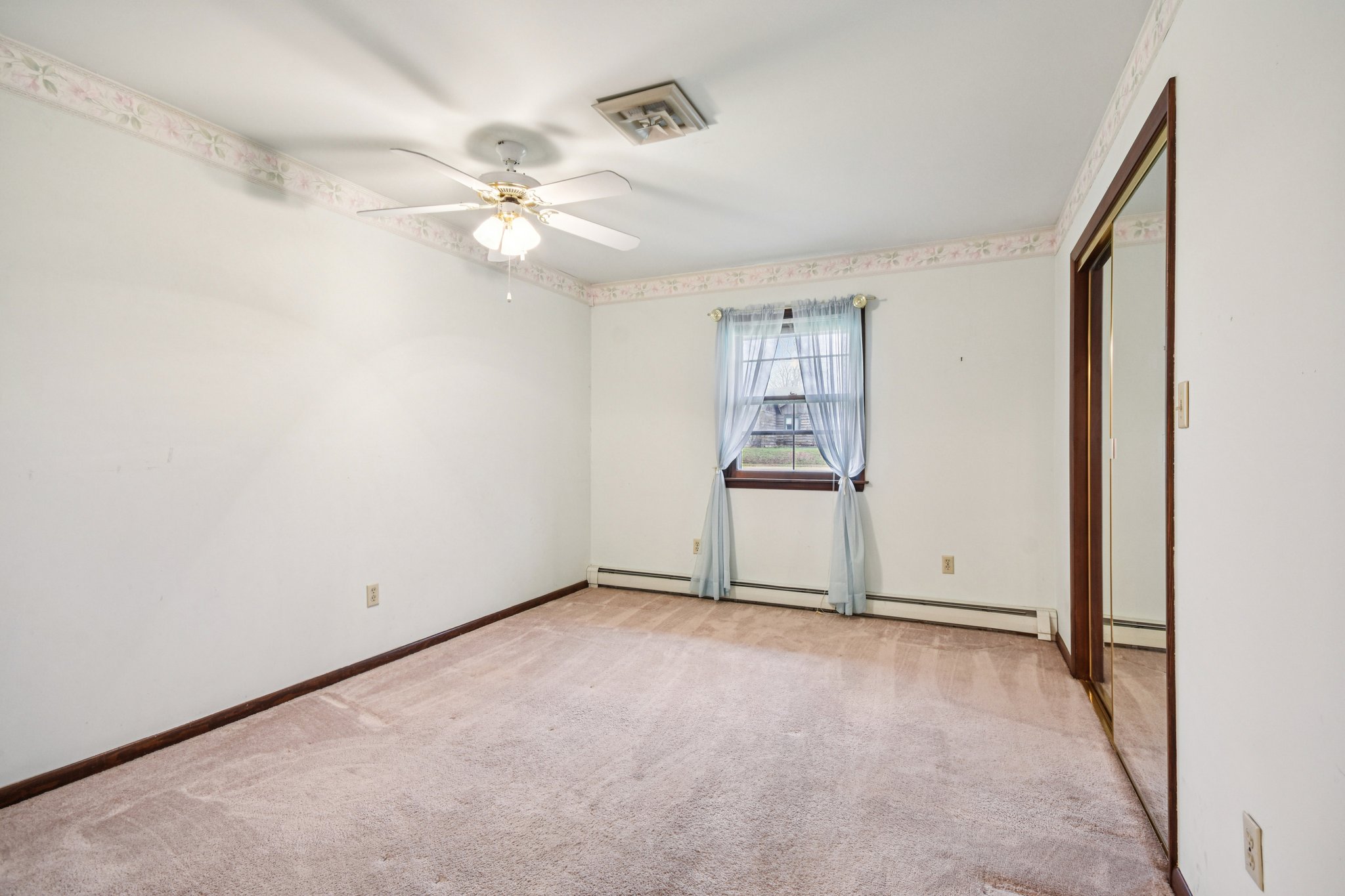 Ottawa St-S0104-017.jpg