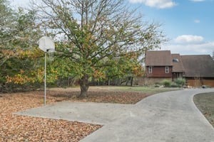 Pioneer Trail-S1902-005.jpg