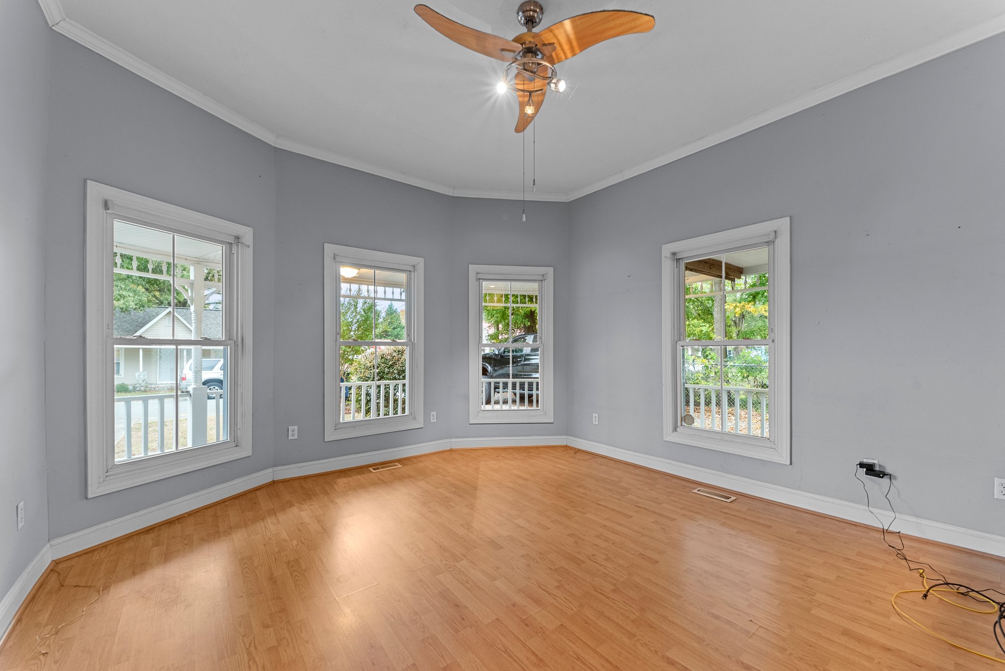 407 Poplar St, Graham, NC 27253, USA Photo 4