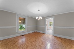 407 Poplar St, Graham, NC 27253, USA Photo 5