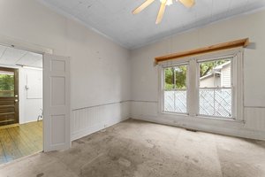 407 Poplar St, Graham, NC 27253, USA Photo 9