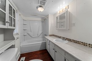 407 Poplar St, Graham, NC 27253, USA Photo 14