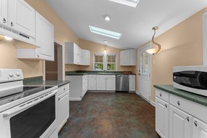 407 Poplar St, Graham, NC 27253, USA Photo 13