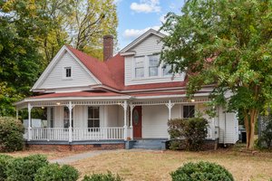 407 Poplar St, Graham, NC 27253, USA Photo 27