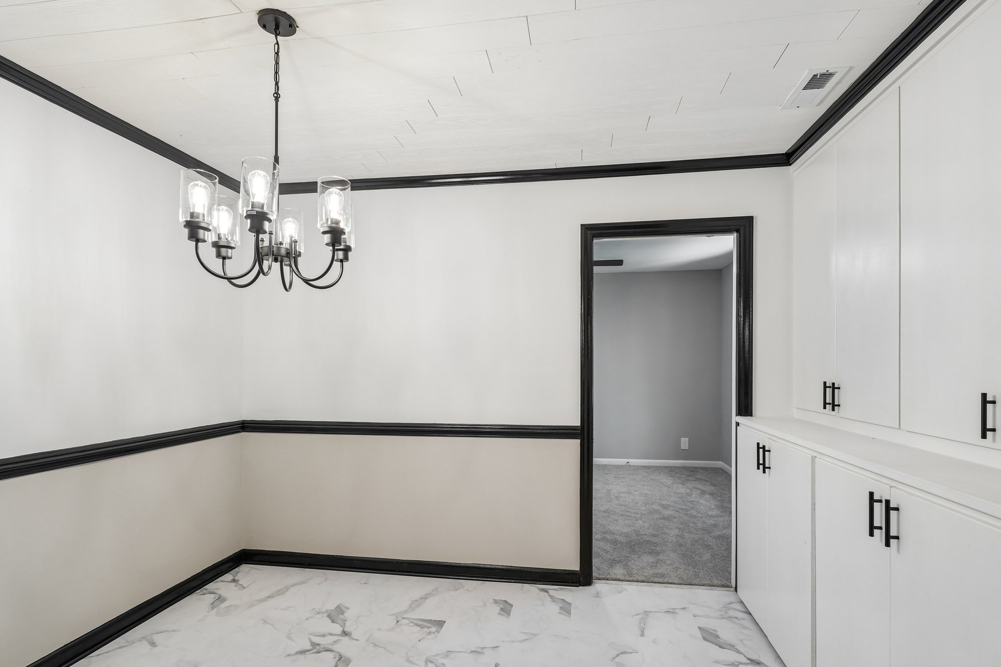 Robinwood Dr-S2907-027.jpg