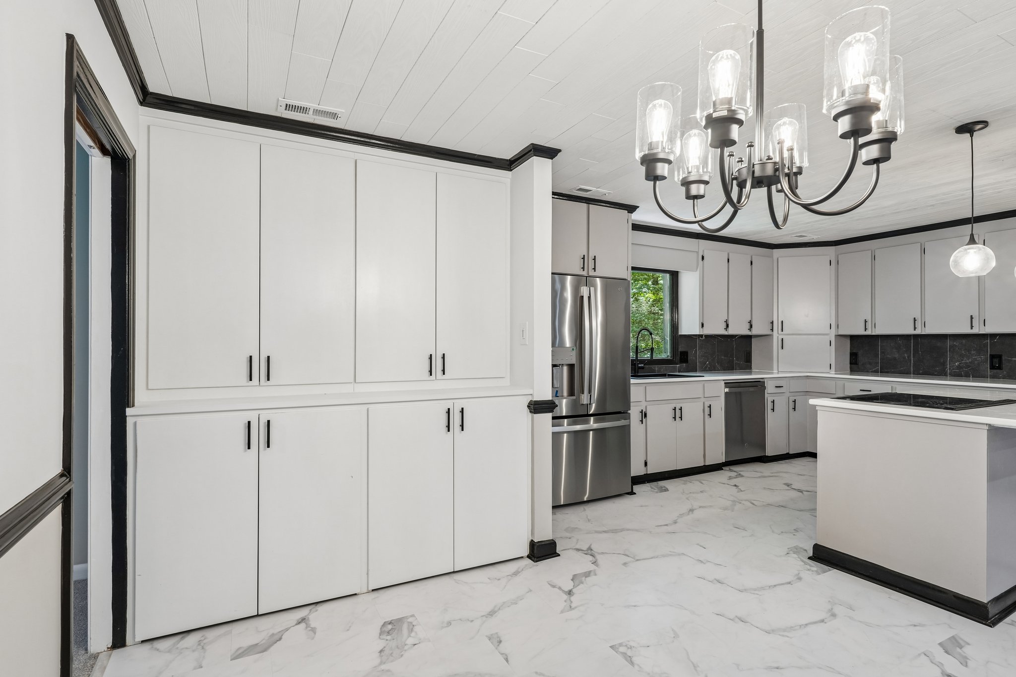 Robinwood Dr-S2907-028.jpg