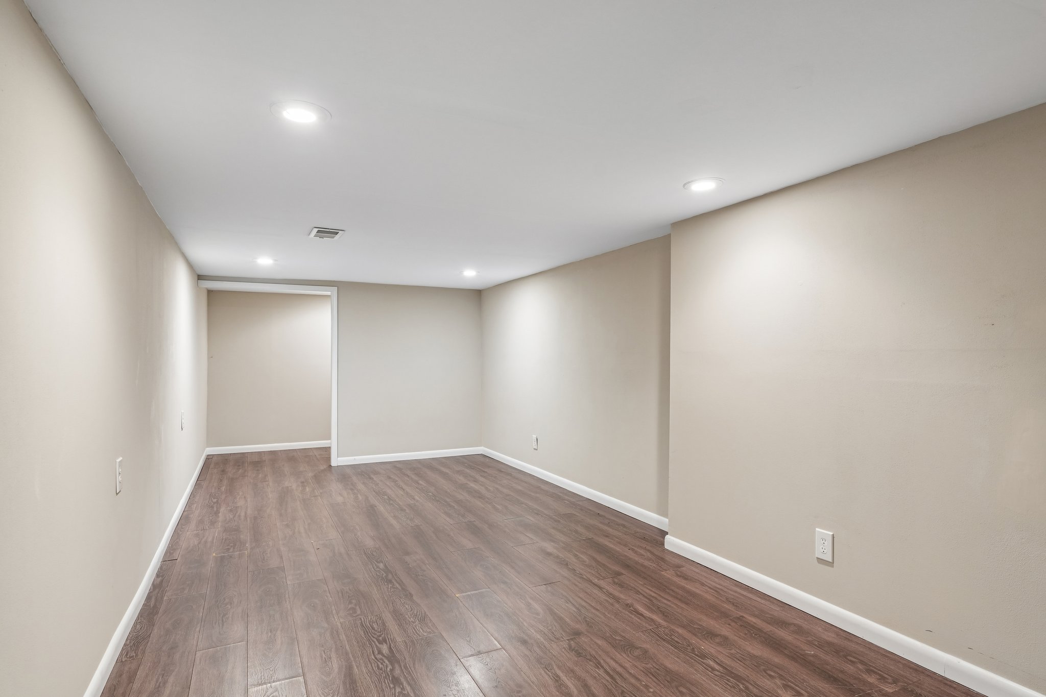Robinwood Dr-S2907-045.jpg