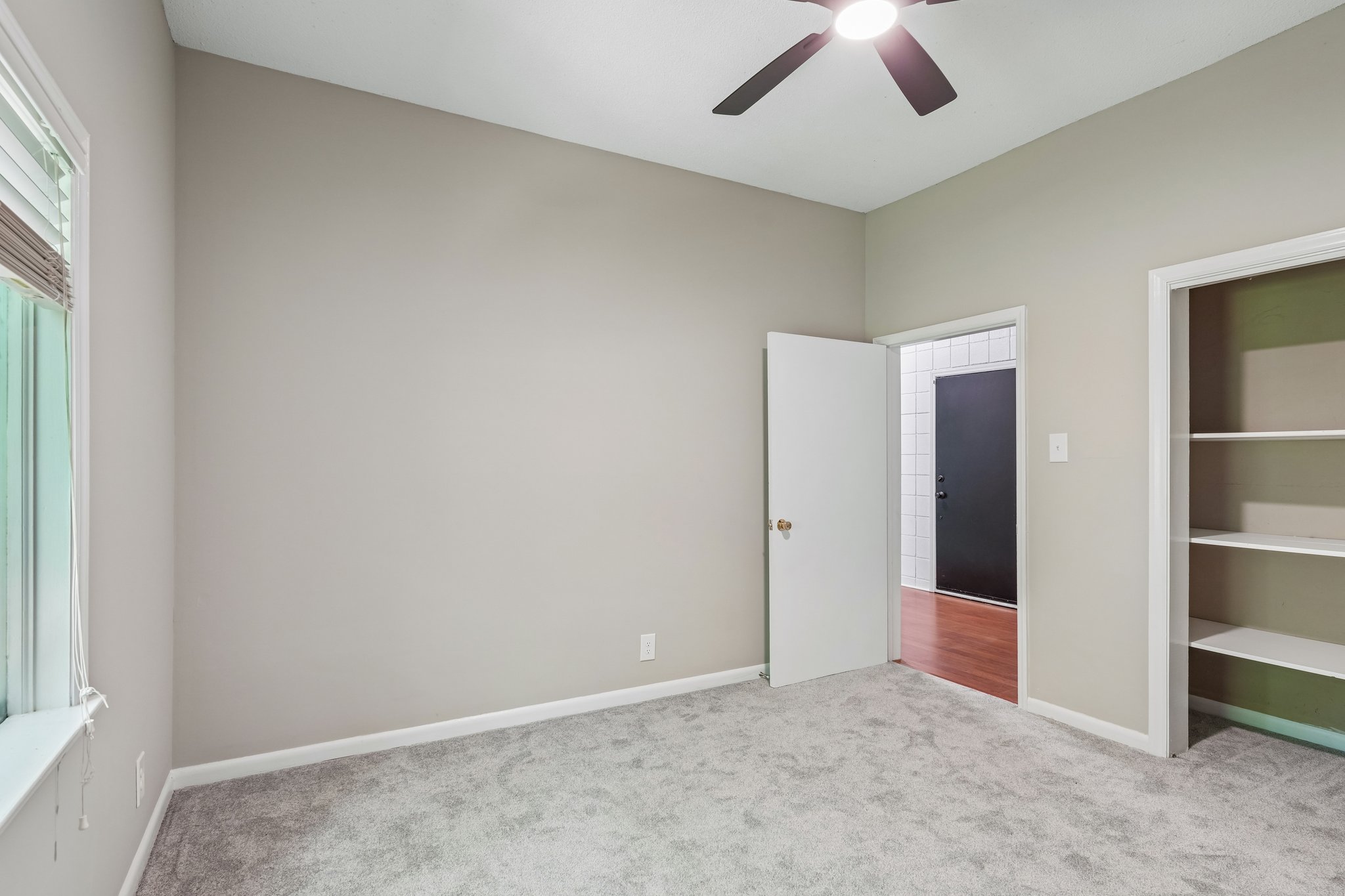 Robinwood Dr-S2907-051.jpg