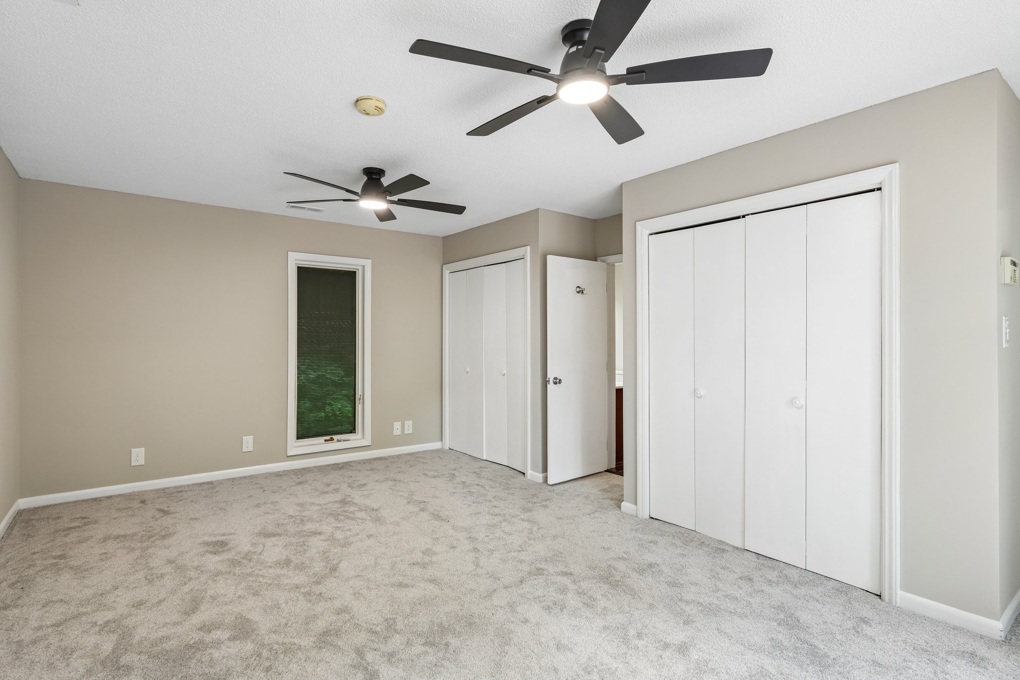 Robinwood Dr-S2907-070.jpg